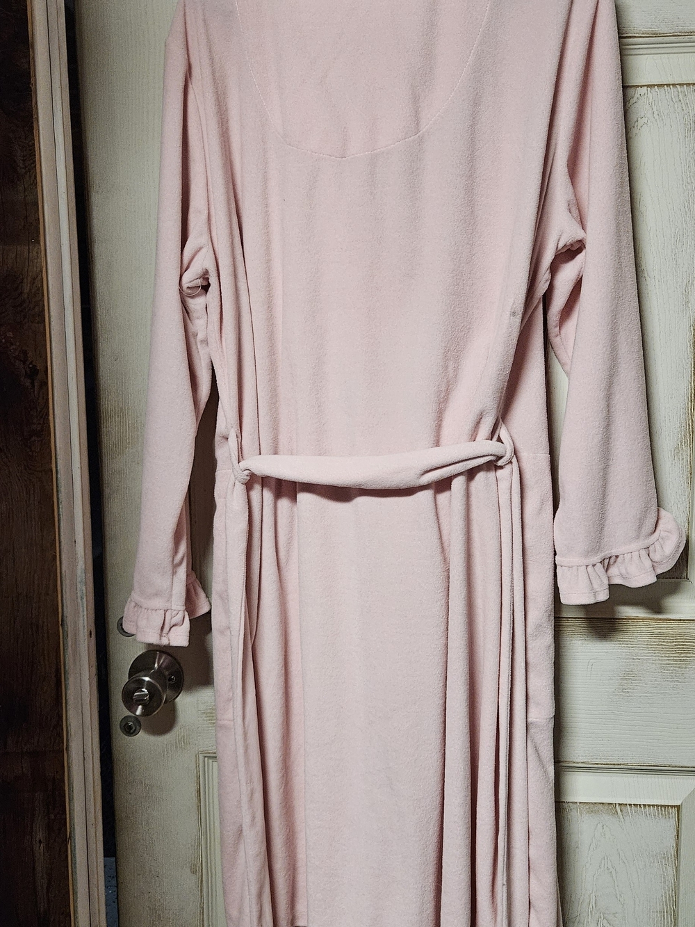 Adonna Light Pink Ruffle-Trim Fleece Robe - Picture 6 of 6